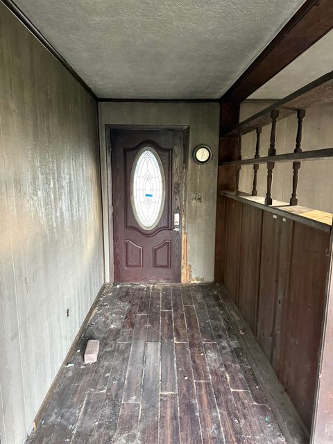 Tiny photo for 1303 Mullins Street, Flatwoods, KY 41139 (MLS # 59580)