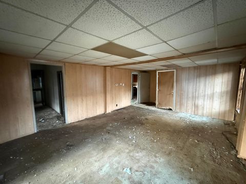 Tiny photo for 1303 Mullins Street, Flatwoods, KY 41139 (MLS # 59580)