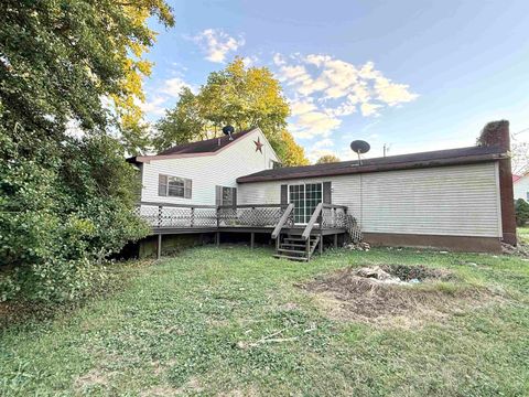 Tiny photo for 1303 Mullins Street, Flatwoods, KY 41139 (MLS # 59580)