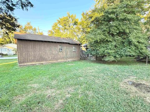 Tiny photo for 1303 Mullins Street, Flatwoods, KY 41139 (MLS # 59580)