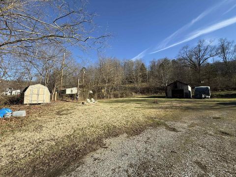 Tiny photo for 1624 W Rose Road, Ashland, KY 41102 (MLS # 60067)