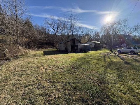 Tiny photo for 1624 W Rose Road, Ashland, KY 41102 (MLS # 60067)