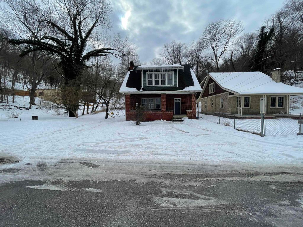 Photo of 3230 Bath Ave. Ave, Ashland, KY 41101 (MLS # 60100)