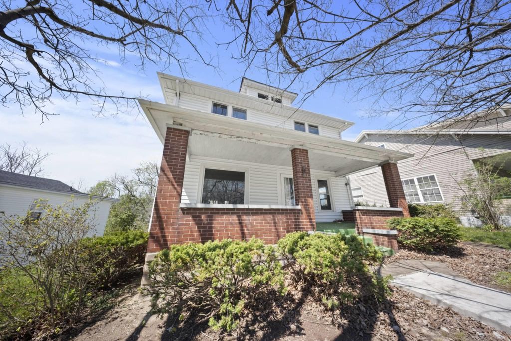 Photo of 2735 Blackburn Avenue, Ashland, KY 41101 (MLS # 60396)