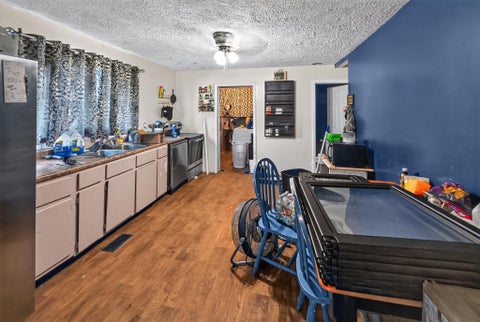 Tiny photo for 1500 Horn Street, Ashland, KY 41101 (MLS # 60955)
