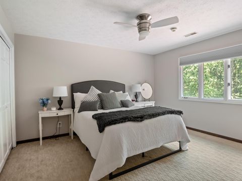 Tiny photo for 116 Sunset Court, Ashland, KY 41101 (MLS # 59179)