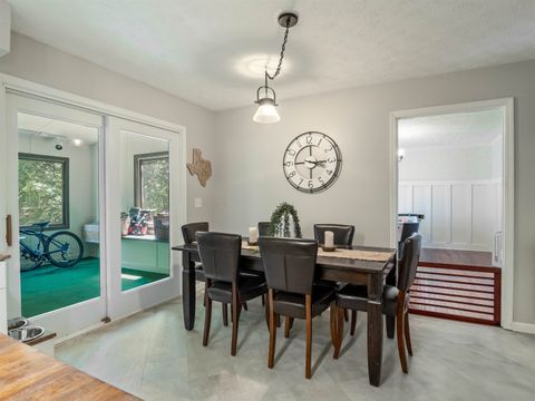 Tiny photo for 116 Sunset Court, Ashland, KY 41101 (MLS # 59179)