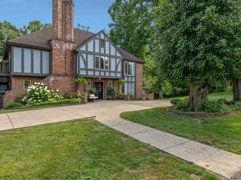 Tiny photo for 116 Sunset Court, Ashland, KY 41101 (MLS # 59179)