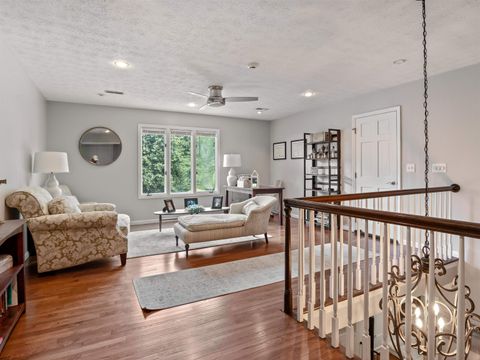 Tiny photo for 116 Sunset Court, Ashland, KY 41101 (MLS # 59179)