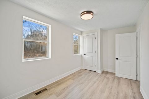 Tiny photo for 712 N 1st Street, Flatwoods, KY 41139 (MLS # 60053)