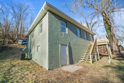 Tiny photo for 712 N 1st Street, Flatwoods, KY 41139 (MLS # 60053)