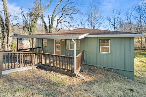 Photo of 712 N 1st Street, Flatwoods, KY 41139 (MLS # 60053)