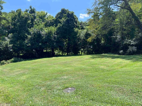 Tiny photo for 114 Embassy DR, Grayson, KY 41143 (MLS # 61006)