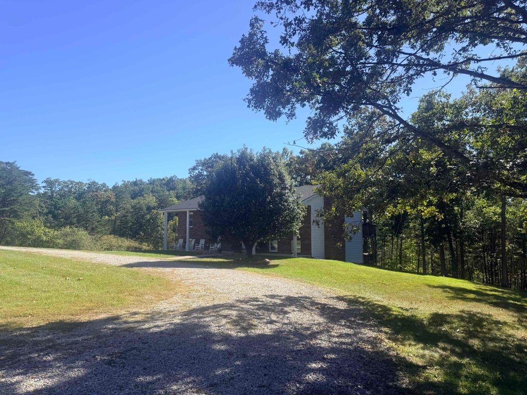 Photo of 15486 Riva Ridge RDG, Rush, KY 41168 (MLS # 61403)