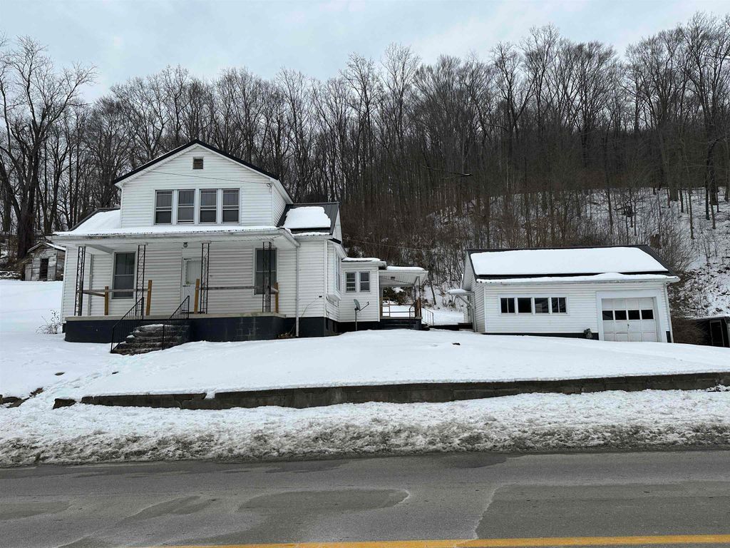 Photo of 73 Fairlane Drive Street, Vanceburg, KY 41179 (MLS # 60158)