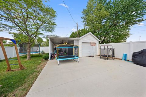 Tiny photo for 4513 Blackburn Avenue, Ashland, KY 41101 (MLS # 60491)