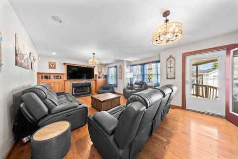 Tiny photo for 4513 Blackburn Avenue, Ashland, KY 41101 (MLS # 60491)