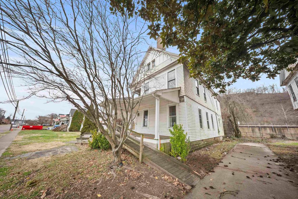 Photo of 3112 Oakland Avenue Ave, Catlettsburg, KY 41129 (MLS # 59962)