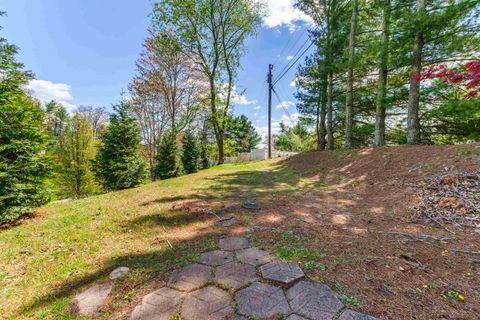 Tiny photo for 400 Bluebird Drive, Russell, KY 41169 (MLS # 60479)