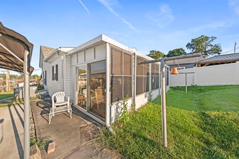 Tiny photo for 3414 Spring Street ST, Catlettsburg, KY 41129 (MLS # 61230)