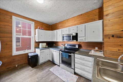 Tiny photo for 1113 Bath Avenue, Ashland, KY 41101 (MLS # 61462)