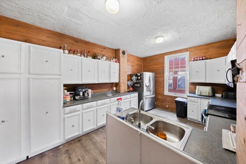 Tiny photo for 1113 Bath Avenue, Ashland, KY 41101 (MLS # 61462)