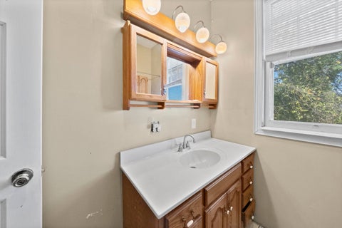 Tiny photo for 1113 Bath Avenue, Ashland, KY 41101 (MLS # 61462)