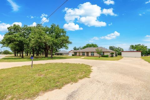 Photo of 134 Bobbie Lynn St, Harper, TX 78631 (MLS # 97746)