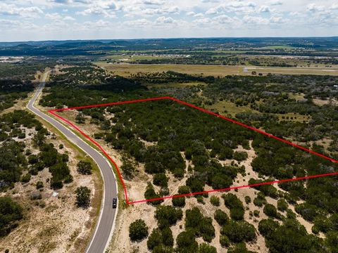 Photo of 284 Dark Sky Path, Kerrville, TX 78028 (MLS # 99039)