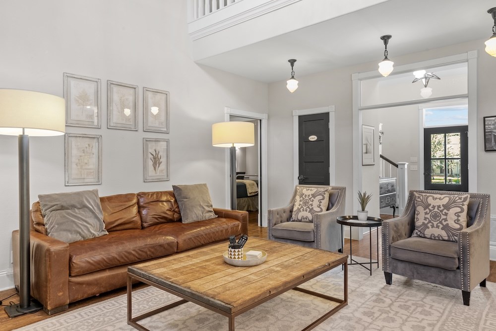 Fredericksburg, Texas, 78624, United States, 4 Bedrooms Bedrooms, ,4 BathroomsBathrooms,Residential,Active,2045743