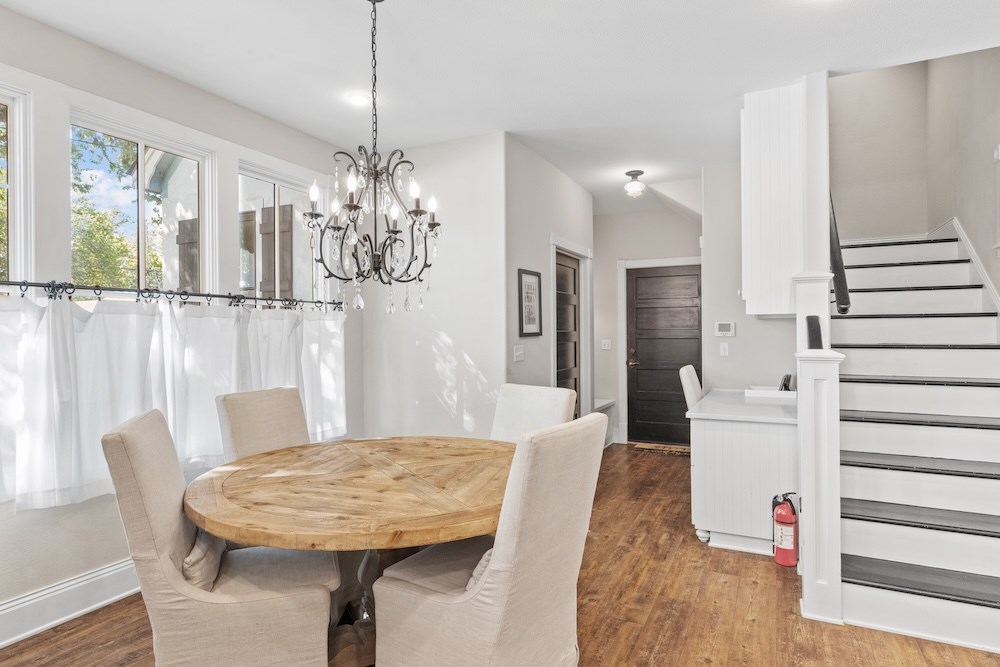 Fredericksburg, Texas, 78624, United States, 4 Bedrooms Bedrooms, ,4 BathroomsBathrooms,Residential,Active,2045743