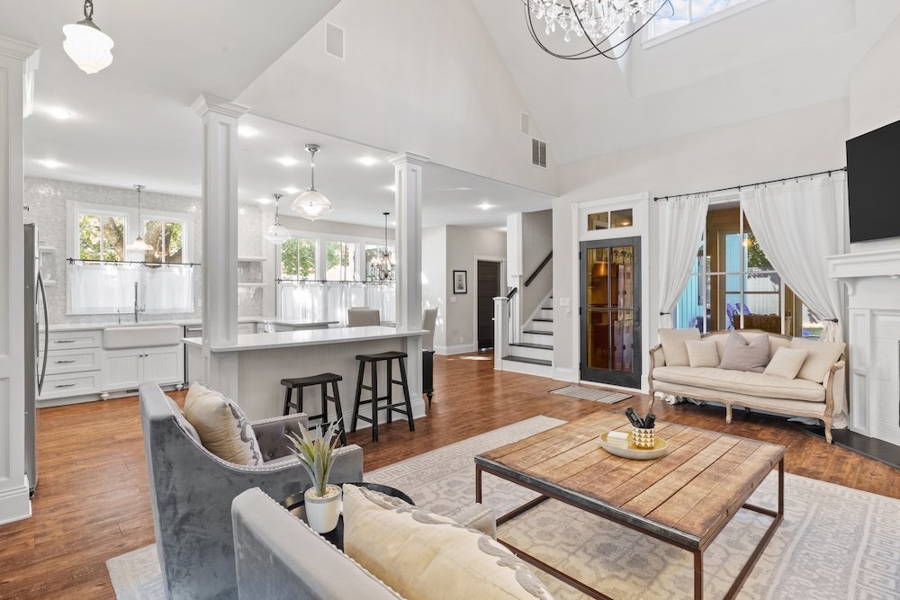 Fredericksburg, Texas, 78624, United States, 4 Bedrooms Bedrooms, ,4 BathroomsBathrooms,Residential,Active,2045743