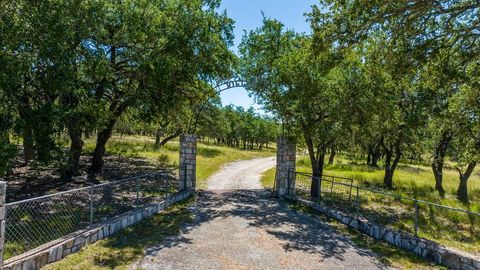 Photo of 315 Rieger Rd, Harper, TX 78631 (MLS # 104292)