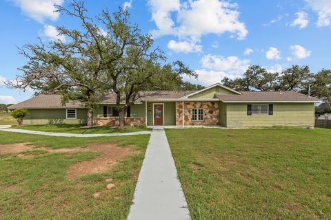 Photo of 224 W Lower Crabapple Rd, Fredericksburg, TX 78624 (MLS # 99187)