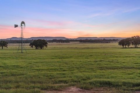 Photo of 1 Sultemeier-Moellering Rd, Fredericksburg, TX 78624 (MLS # 99001)