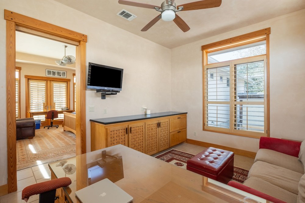 Fredericksburg, Texas, 78624, United States, 2 Bedrooms Bedrooms, ,3 BathroomsBathrooms,Residential,Active,2034005
