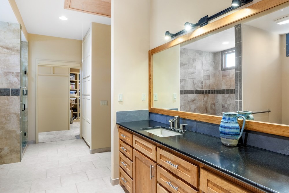 Fredericksburg, Texas, 78624, United States, 2 Bedrooms Bedrooms, ,3 BathroomsBathrooms,Residential,Active,2034005
