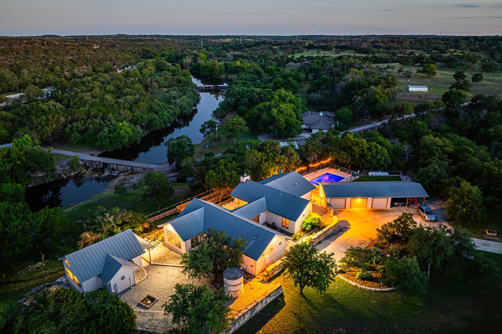 Fredericksburg, Texas, 78624, United States, 2 Bedrooms Bedrooms, ,3 BathroomsBathrooms,Residential,Active,2034005