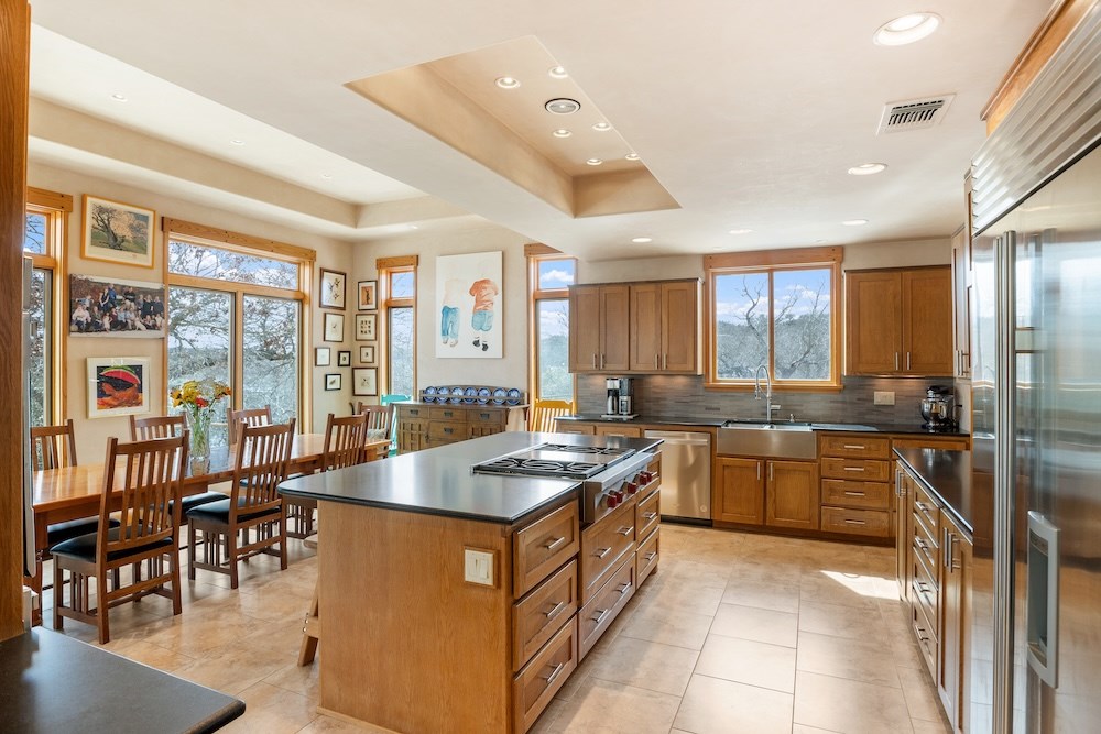 Fredericksburg, Texas, 78624, United States, 2 Bedrooms Bedrooms, ,3 BathroomsBathrooms,Residential,Active,2034005