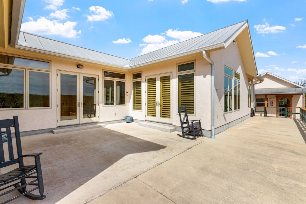 Fredericksburg, Texas, 78624, United States, 2 Bedrooms Bedrooms, ,3 BathroomsBathrooms,Residential,Active,2034005