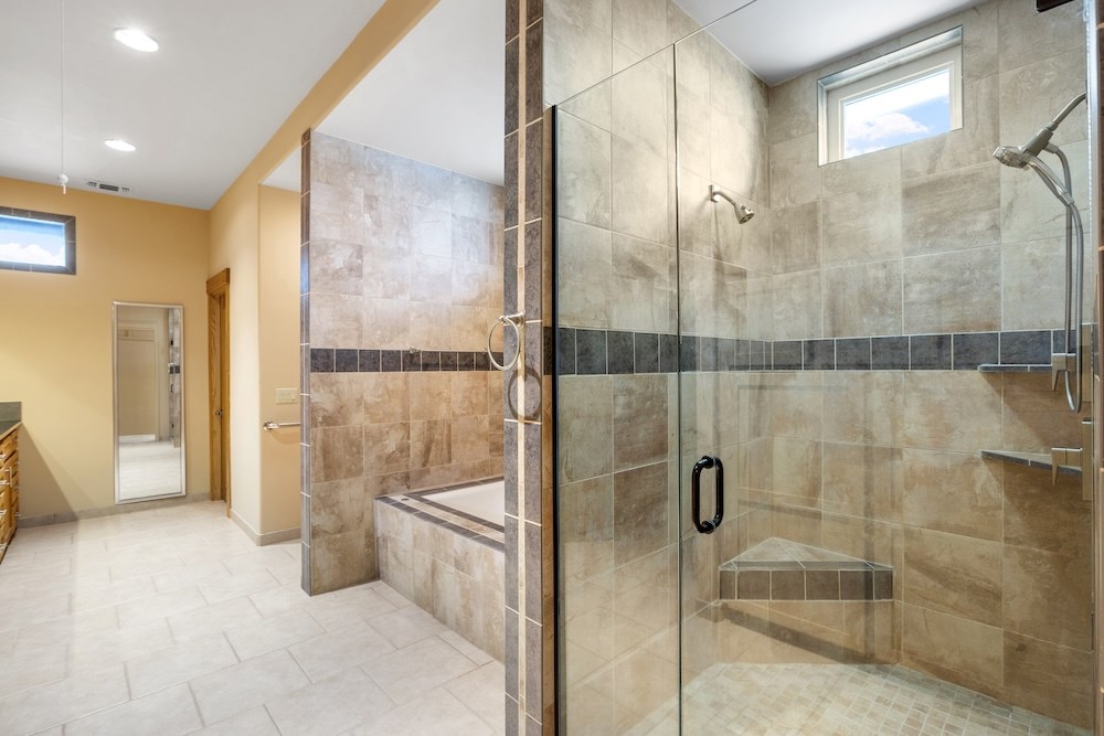Fredericksburg, Texas, 78624, United States, 2 Bedrooms Bedrooms, ,3 BathroomsBathrooms,Residential,Active,2034005
