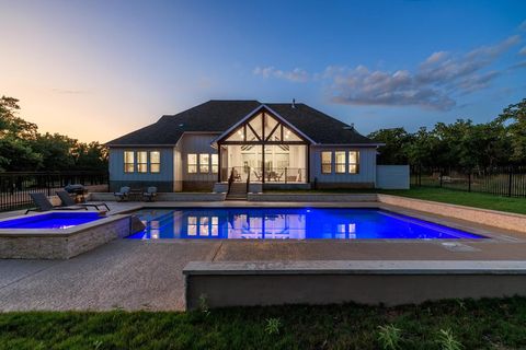 Photo of 448 Mystic Oaks Trail, Fredericksburg, TX 78624 (MLS # 104523)
