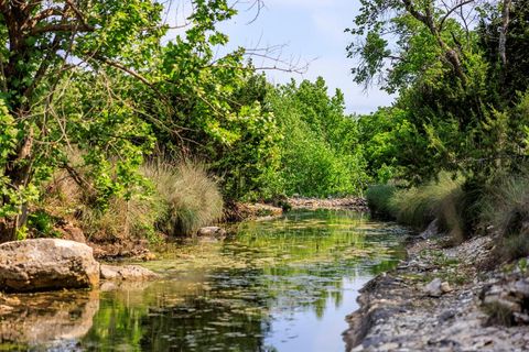 Photo of 1840 Pressler-Henke Rd, Fredericksburg, TX 78624 (MLS # 99242)
