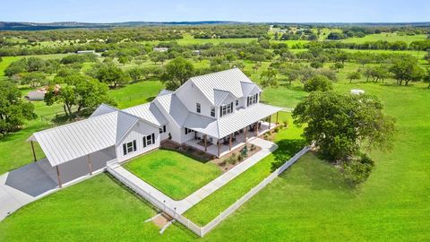 Photo of 2454 McKinney Loop, Blanco, TX 78606 (MLS # 103948)