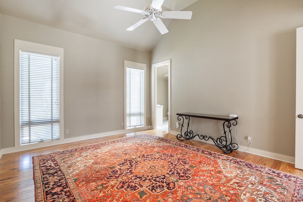 Fredericksburg, Texas, 78624, United States, 3 Bedrooms Bedrooms, ,5 BathroomsBathrooms,Residential,Active,2015801