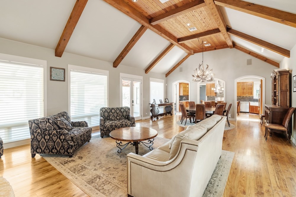 Fredericksburg, Texas, 78624, United States, 3 Bedrooms Bedrooms, ,5 BathroomsBathrooms,Residential,Active,2015801
