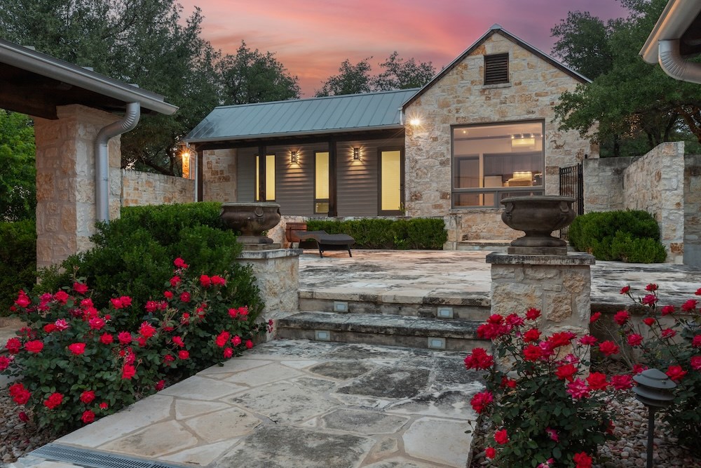 Fredericksburg, Texas, 78624, United States, 3 Bedrooms Bedrooms, ,5 BathroomsBathrooms,Residential,Active,2015801