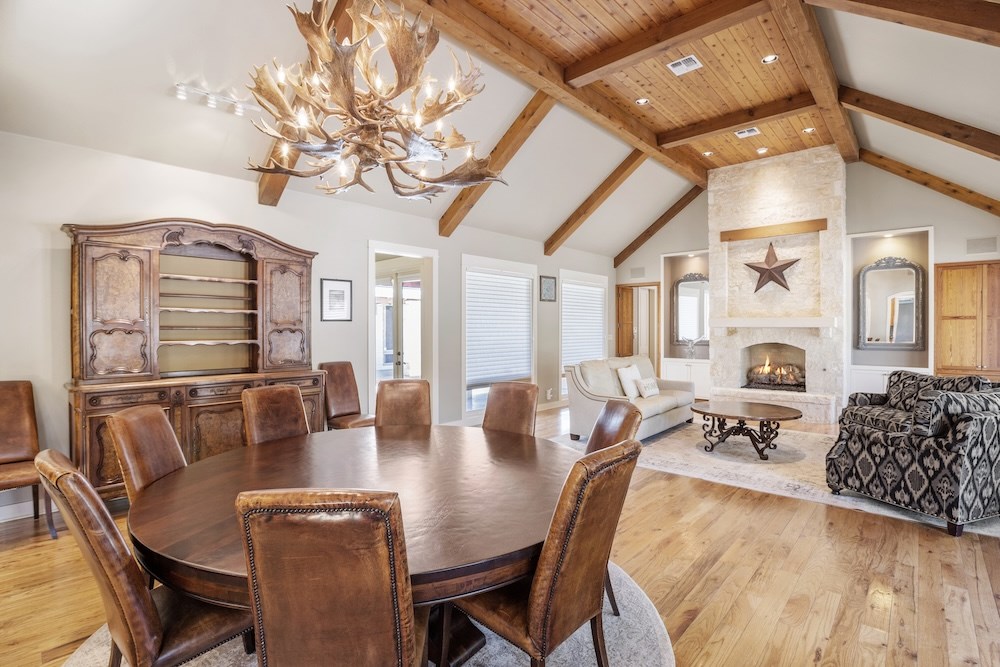 Fredericksburg, Texas, 78624, United States, 3 Bedrooms Bedrooms, ,5 BathroomsBathrooms,Residential,Active,2015801