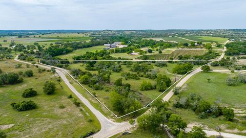 Photo of 0 Pfiester Rd, Fredericksburg, TX 78624 (MLS # 104128)