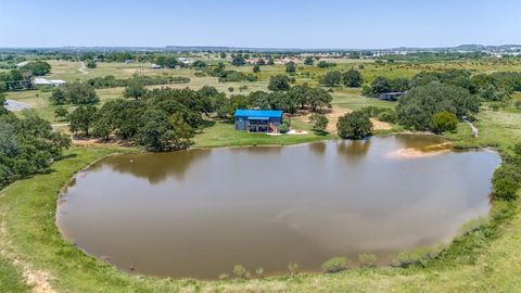 Photo of 646 Victor Eckhardt Rd, Fredericksburg, TX 78624 (MLS # 97055)